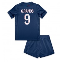 Camiseta Paris Saint-Germain Goncalo Ramos #9 Primera Equipación Replica 2024-25 para niños mangas cortas (+ Pantalones cortos)